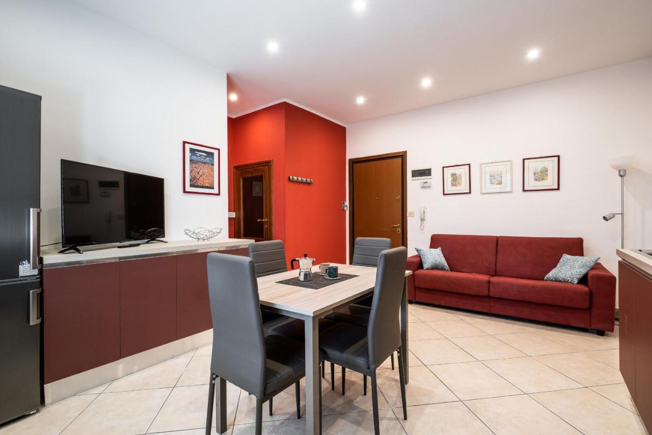 Giorgi Homes - Easy Apartment By Wonderful Italy Болоня Екстериор снимка